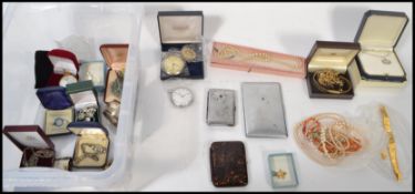 A collection of good vintage costume jewellery to include necklaces, bracelets earrings ( to include