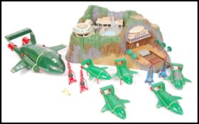 MATCHBOX TRACY ISLAND & THUNDERBIRD SHIPS