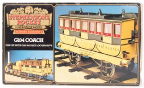 HORNBY RAILWAYS STEPHENSONS ROCKET G104 COACH