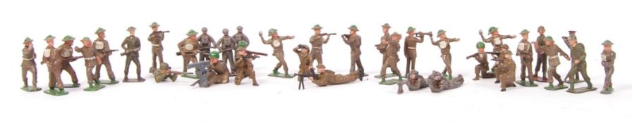 COLLECTION OF VINTAGE BRITAINS LEAD WWI BRITISH INFANTRY SOLDIERS