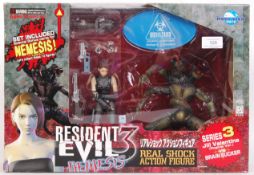 RARE RESIDENT EVIL BIOHAZARD 3 ACTION FIGURE SET