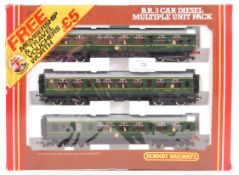 HORNBY 00 GAUGE BRITISH RAIL 3 CAR DIESEL SET