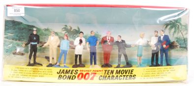 GILBERT JAMES BOND TEN MOVIE CHARACTER ACTION FIGU