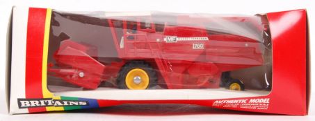 BRITAINS FARM SERIES DIECAST MODEL MASSEY FERGUSON COMBINE HARVESTER