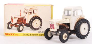 DINKY TOYS DIECAST MODEL DAVID BROWN TRACTOR