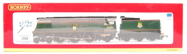 HORNBY R2542 CITY OF WELLS TRAINSET LOCOMOTIVE