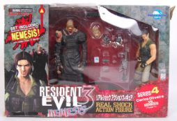 RARE RESIDENT EVIL NEMESIS ACTION FIGURE SET