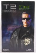 SIDESHOW COLLECTIBLES ' TERMINATOR 2 ' 1:6 SCALE A