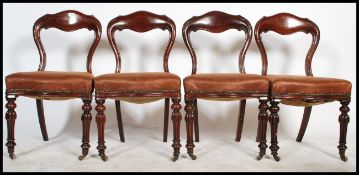 A set of 4 good Victorian mahogany kidney back din