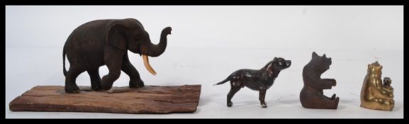 A group of vintage 20th century novelty animals it