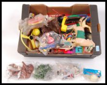 ASSORTED MARX & RELATE VINTAGE TOYS