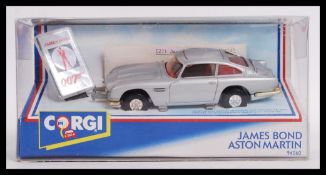 CORGI JAMES BOND 94060 ASTON MARTIN