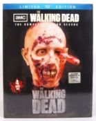 AMC THE WALKING DEAD SECOND SEASON BLU RAY PRESENTATION SET