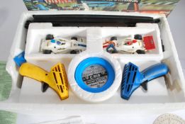 SCALEXTRIC GRAND PRIX 8 MODEL MOTOR RACING