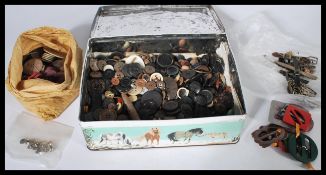 A fantastic collection of vintage dress makers buttons and accessories to include Art Deco belt