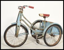 RALEIGH ' WINKY ' MODEL 32 PUSH BIKE / TRICYCLE WITH BOOT