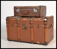 A vintage early 20th century canvas and wooden bou