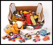 ASSORTED COLLECTION OF VARIOUS DIECAST SCALE MODEL