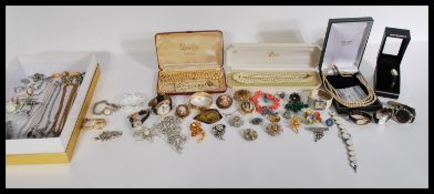 A good group of vintage costume jewellery to include silver clasp pearl necklace , coral