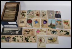 Subject postcards (650). Vintage themed, no views, with some Novelty issues.Collection in shoebox.