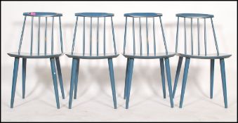 Poul M. Voulther - Stol J77 - A set 4x of retro Danish beech wood spindle back dining chairs for