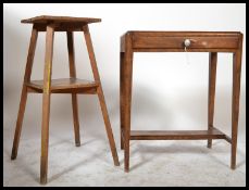 An early 20th Century oak side occasional table /