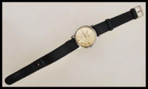 Omega gentleman's Seamaster De Ville wristwatch with champagne dial and baton hour markers, on later