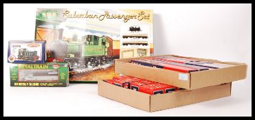 ASSORTED 00 GAUGE MODEL RAILWAY TRAINSET AND LOCOMOTIVES