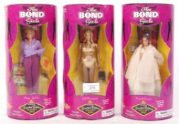 PREVIEWS EXCLUSIVE JAMES BOND 007 ' THE BOND GIRLS ' ACTION FIGURES