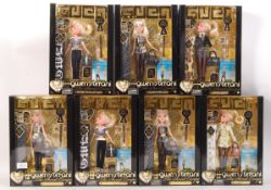 GWEN STEFANI HUCKLEBERRY TOYS ' THE SWEET ESCAPE ' ACTION FIGURES