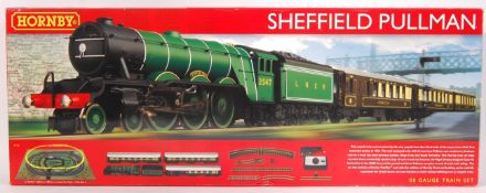 HORNBY 00 GAUGE RAILWAY TRAINSET SET R1135 SHEFFIELD PULLMAN
