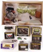 GRAHAM FARISH & OTHER ASSORTED N GAUGE RAILWAY TRAINSET ITEMS