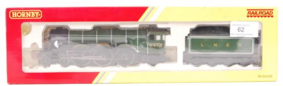 HORNBY 00 GAUGE RAILWAY TRAINSET LOCOMOTIVE