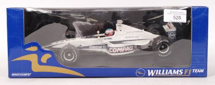 MINICHAMPS 1:18 SCALE DIECAST MODEL FORMULA ONE CAR