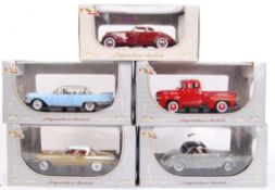 SIGNATURE MODELS BOXED DIECAST MODEL CARS