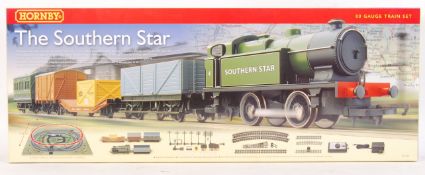 HORNBY 00 GAUGE RAILWAY TRAINSET BOXED SET