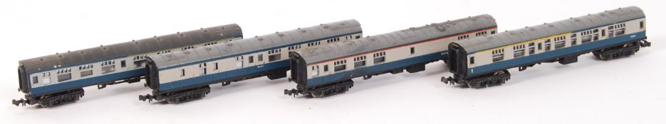 LIMA MODELS N GAUGE RAILWAY TRAINSET CARRIAGES