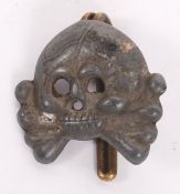 WWII SECOND WORLD WAR THIRD REICH NAZI WAFFEN SS DEATH HEAD BADGE