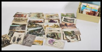 A good collection of vintage postcards dating from