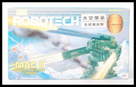 HARMONY GOLD MADE ROBOTECH MAC II MONSTER DESTROID