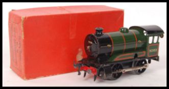 VINTAGE HORNBY 0 GAUGE CLOCKWORK TRAINSET LOCOMOTIVE