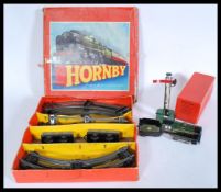 A vintage Meccano Hornby O Gauge railway clockwork locomotive train Goods Set No20 complete in