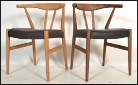 After Hans Wegner - CH24 Wishbone Chair - A pair of retro vintage style chairs / armchairs, one