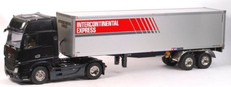 INCREDIBLE TAMIYA 1:14 SCALE FULLY RC MERCEDES BENZ LORRY