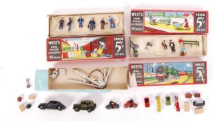 RARE VINTAGE ' WEST & SHORT ' MODEL RAILWAY LEAD FIGURE ACCESSORIES