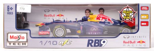 MAISTO TECH 1:18 SCALE MODEL F1 RACING CAR RED BULL