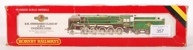 HORNBY 00 GAUGE MODEL RAILWAY TRAINSET LOCOMOTIVE AND TENDER