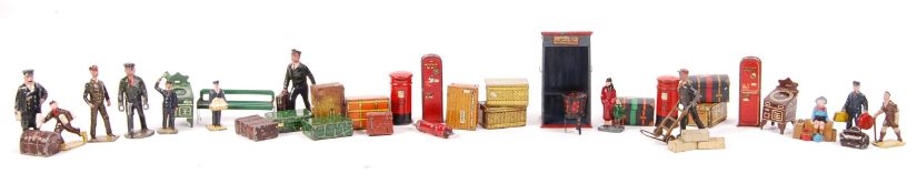 RARE HORNBY & DINKY VINTAGE LEAD FIGURES / TRACKSIDE ACCESSORIES