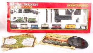 HORNBY 00 GAUGE RAILWAY TRAINSET BOXED SET