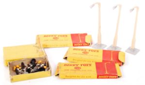 VINTAGE DINKY TOYS DIECAST MODEL ROADSIDE ACCESSORIES